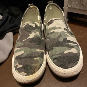 Camo Slip on shoes